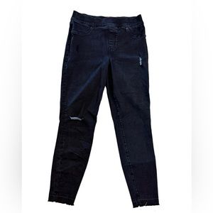 Spanx Women’s Pull On Slimming Black Distressed Raw Hem Jeggings Size Large